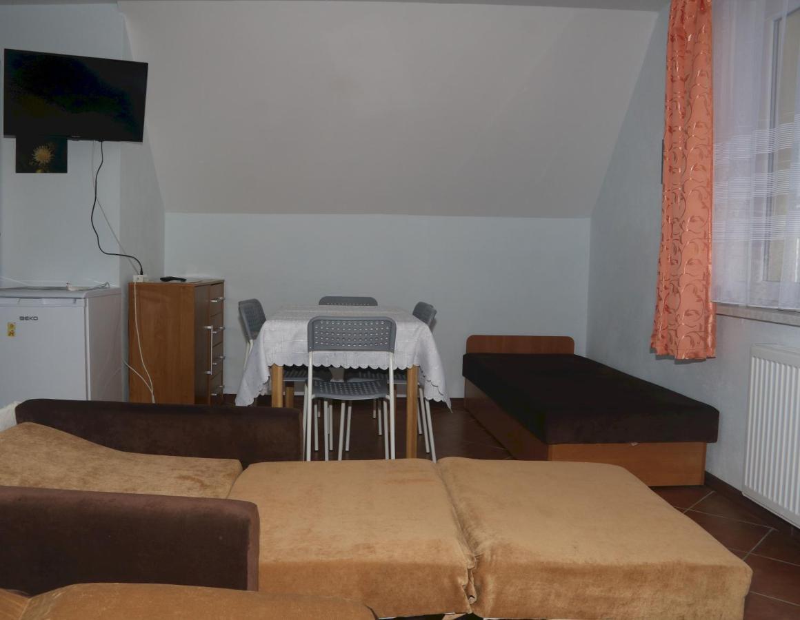 Siodemka W Dziwnowku Hotel Dziwnowek Ngoại thất bức ảnh